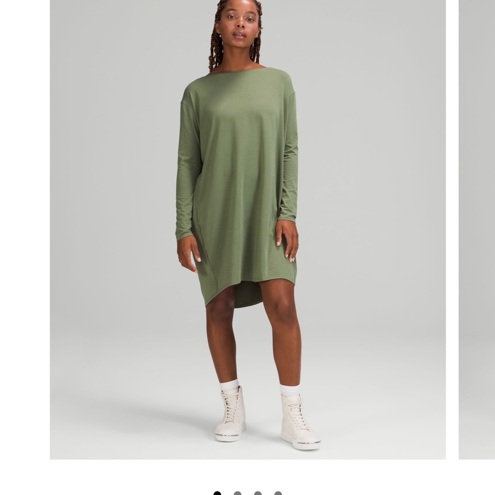 NWT Back in Action LS Dress size 4